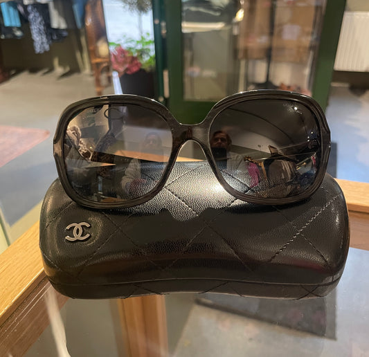 Gucci solglasögon